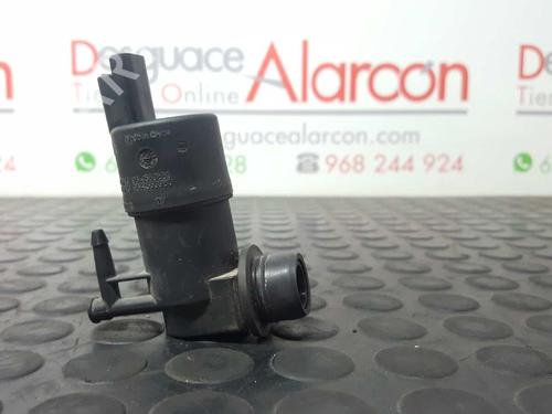 Used Washer pump RENAULT KANGOO Express (FW0/1_) 1.5 dCi 85 (FW0K, FW0L, FW0B) (86 hp) 14528688
