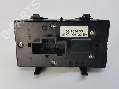 Left front window switch FORD MONDEO III (B5Y) 2.0 16V TDDi / TDCi | BP6160295I27 
