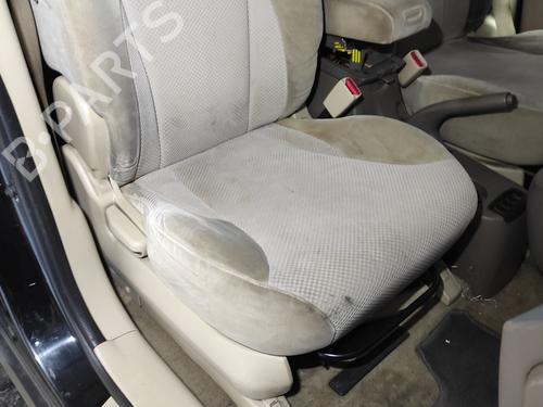 Right front seat HYUNDAI TUCSON (JM) 2.0 CRDi | BP29017792C16