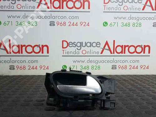Used Front right interior door handle PEUGEOT 208 I (CA_, CC_) 1.4 HDi (68 hp) 3284330