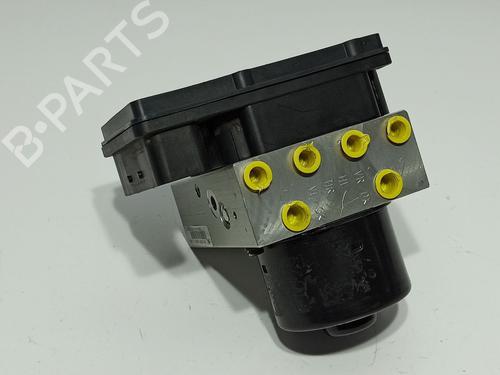 Used ABS pump ABS pump MERCEDES-BENZ M-CLASS (W163) ML 400 CDI (163.128) (250 hp) 33936894 33936894