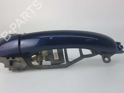 Maneta exterior delantera derecha VW TOUAREG (7LA, 7L6, 7L7) 2.5 R5 TDI (174 hp) 4612165