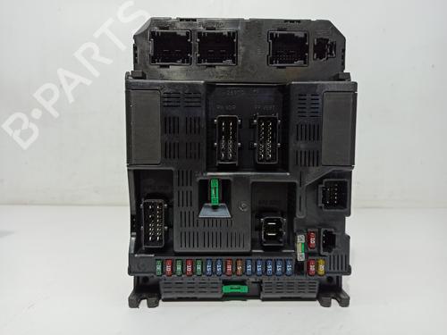 Used Fuse box PEUGEOT 307 Break (3E) 2.0 HDI 90 (90 hp) 29987024