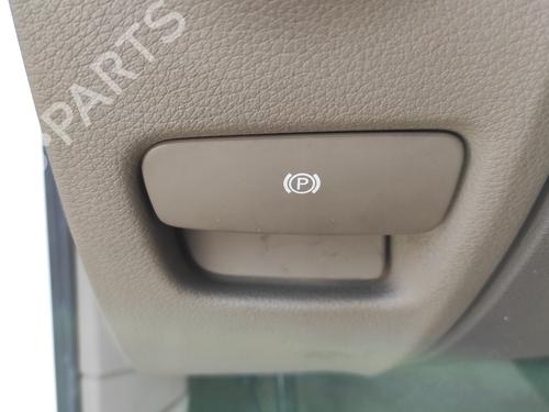 BP17574408I18 main image