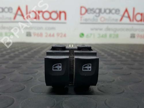 Used Left front window switch RENAULT CLIO IV (BH_) 1.5 dCi 75 (75 hp) 2739785