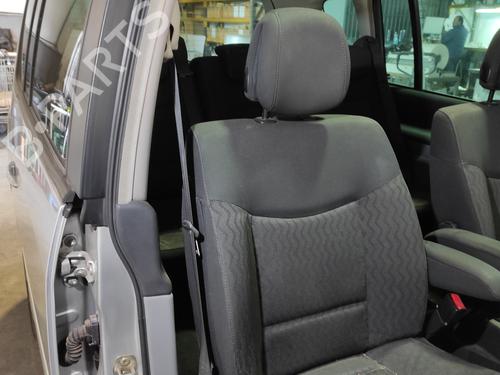 Right front seat RENAULT ESPACE IV (JK0/1_) 2.2 dCi (JK0H) | BP23396397C16