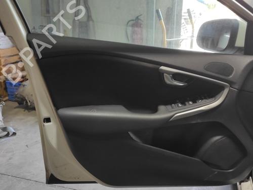 Left front door panel VOLVO V40 Hatchback (525) D3 (150 hp)null