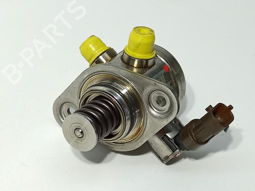 Used Injection pump Injection pump LAND ROVER RANGE ROVER EVOQUE (L551) 1.5 P160 MHEV (160 hp) 40108247 40108247