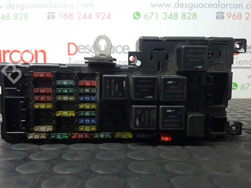 Fuse box VOLVO XC90 I (275) D5 AWD | BP2738499E1