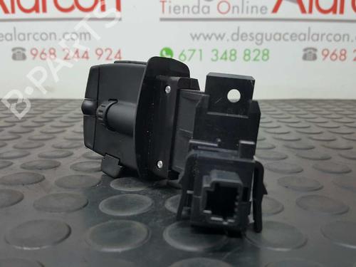 Switch RENAULT MEGANE III Grandtour (KZ0/1) 1.6 dCi (KZ00, KZ12, KZ13) | BP11386992I30 