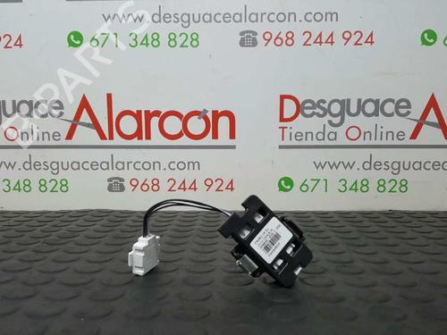 Innerbelysning RENAULT MEGANE IV Hatchback (B9A/M/N_) 1.2 TCe 130 (B9MR) (130 hp) 7425454