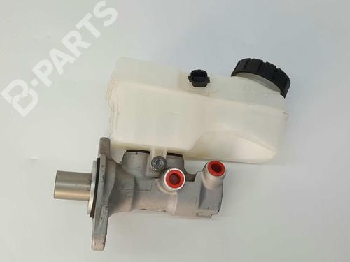 Used Brake master cylinder RENAULT CAPTUR I (J5_, H5_) 1.5 dCi 110 (110 hp) 8259124