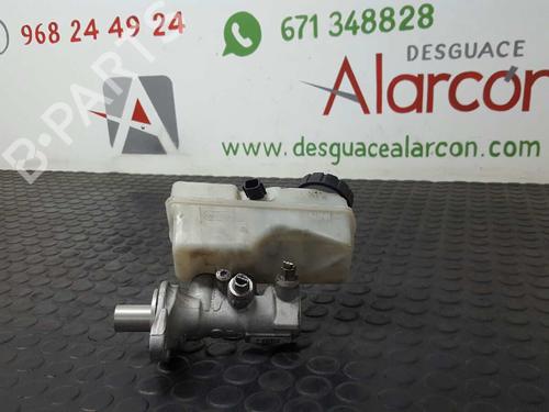 Used Brake master cylinder RENAULT CLIO IV (BH_) 1.5 dCi 90 (90 hp) 2749683
