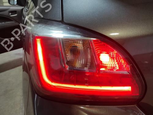 Venstre Baklys MITSUBISHI MIRAGE / SPACE STAR VI Hatchback (A0_A) 1.2 LPG (A03A) (71 hp) 25451526