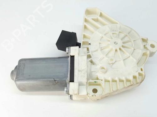 Left rear window motor MERCEDES-BENZ S-CLASS (W221, V221) S 320 CDI (221.022, 221.122) | BP6009267E23