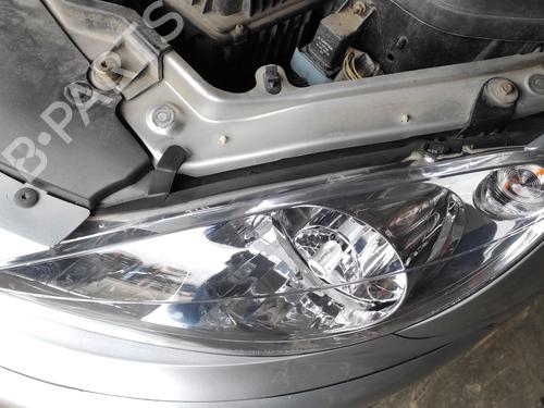 Left headlight PEUGEOT 307 Break (3E) 2.0 HDI 110 | BP23953433C28