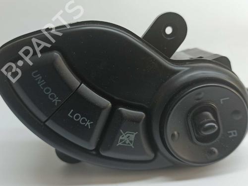 Mirror switch HYUNDAI SANTA FÉ I (SM) 2.0 CRDi | BP7263145I25