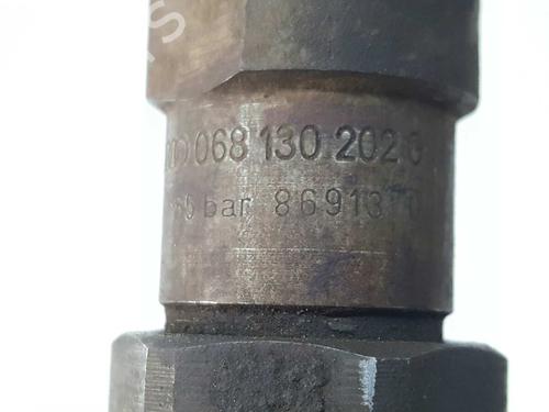 Injector VW TRANSPORTER T4 Van (70A, 70H, 7DA, 7DH) | BP4897528M100