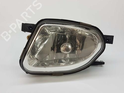 Venstre  Fortil Tågelygte MERCEDES-BENZ E-CLASS (W211) E 320 CDI (211.026) (204 hp) 7679958