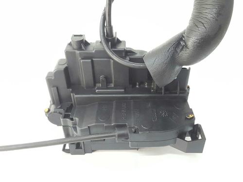 Rear right lock RENAULT MEGANE III Hatchback (BZ0/1_, B3_) 2.0 dCi (BZ0Y) 825020002R