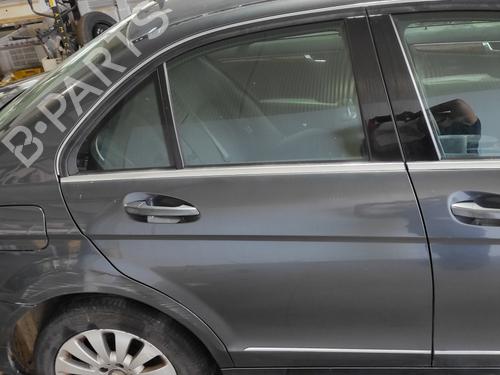 Used Right rear door MERCEDES-BENZ C-CLASS (W204) [2007-2015]  17721089