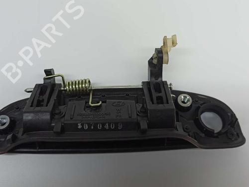 Klamka zewnętrzna drzwi przednich prawych HYUNDAI GETZ (TB) 1.1 | BP6825078C129
