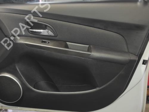 right-front-door-panel-chevrolet-cruze-j300-2009-21129859 main image
