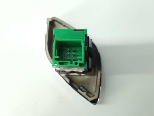Switch CITROËN DS3 (SA_) 1.6 HDi 90 | BP14533496I30