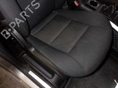 Right front seat MERCEDES-BENZ B-CLASS Sports Tourer (W245) B 180 CDI (245.207) | BP6831745C16