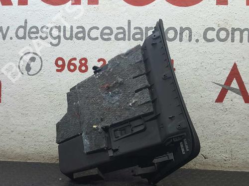 Glove box CITROËN C4 II (NC_) 1.6 HDi 90 | BP2740417C95