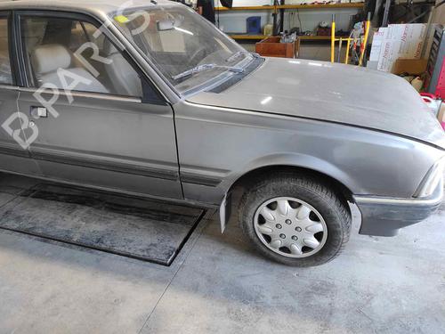 Left front indicator PEUGEOT 505 (551A) 1.8 | BP8278392C32 