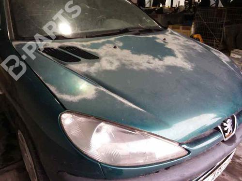 Middenachterlicht PEUGEOT 206 Hatchback (2A/C) 1.9 D | BP10977682I39 