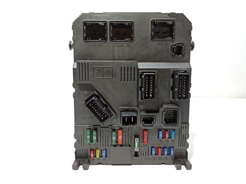 Sikringsdåse CITROËN XSARA PICASSO (N68) 1.8 16V (115 hp) 31762474