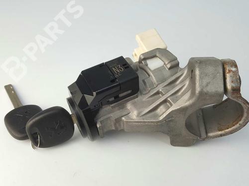 Used Ignition barrel PEUGEOT 108 1.0 VTi (69 hp) 3292825