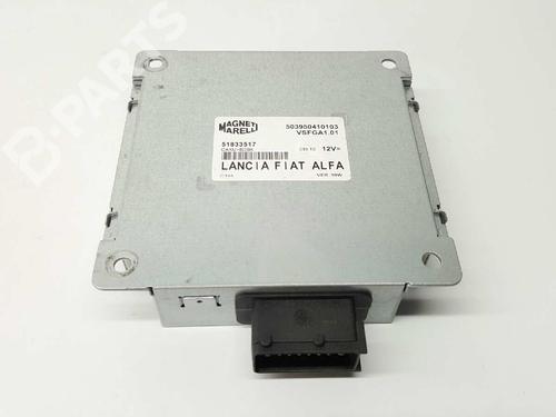Used Electronic module FIAT 500 (312_) 0.9 (312AXG1A, 312.AXG11) (86 hp) 3285447