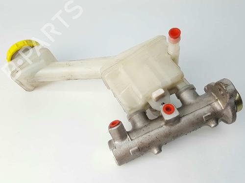 Used Brake master cylinder NISSAN X-TRAIL I (T30) 2.2 DCi (114 hp) 4502921