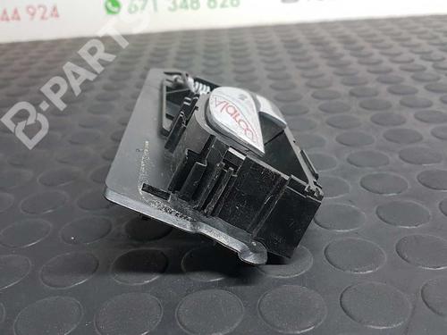 Front left interior door handle PEUGEOT 307 CC (3B) 2.0 HDi 135 | BP3280270I13 