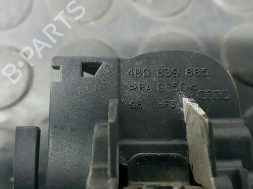 Høyre bak utvendig håndtak AUDI A4 B7 (8EC) 2.0 TDI | BP2733676C130 