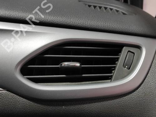 air-vent-opel-astra-k-b16-2015-2016-2017-2018-2019-2020-2021-2022-36992927 main image