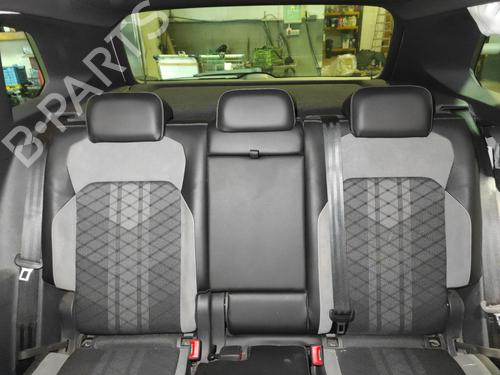 rear-seat-vw-tiguan-ad1-ax1-2016-2017-2018-2019-2020-2021-2022-2023-2024-32286464 main image
