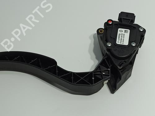 Pedale RENAULT CAPTUR I (J5_, H5_) 1.5 dCi 90 (J5N4, J5M5, J5MW, J5M6, J5AL, J5AJ) | BP11331250I4 