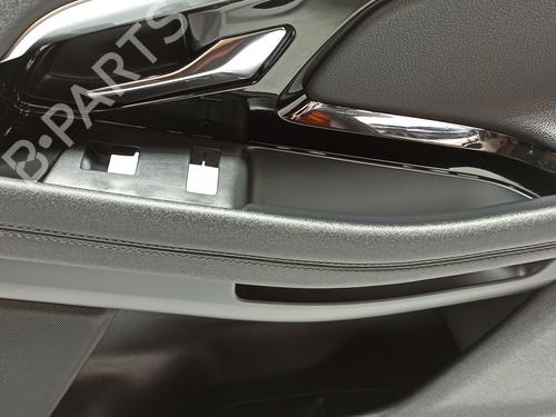 Front right panel LAND ROVER RANGE ROVER EVOQUE (L551) 1.5 P300e Hybrid 4x4 | BP19540610C59