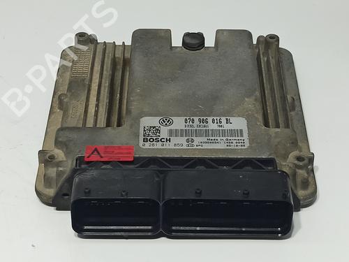 Engine control unit (ECU) VW TOUAREG (7LA, 7L6, 7L7) 2.5 R5 TDI | BP13744066M57 