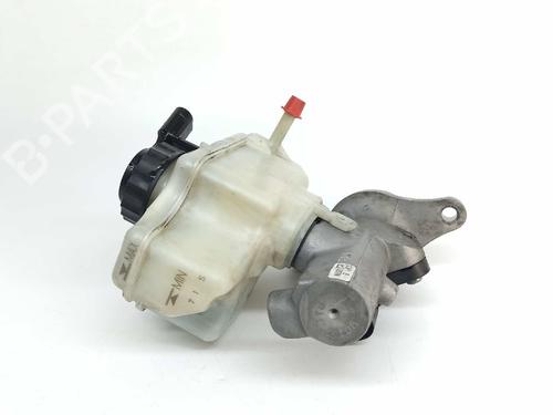 Brake master cylinder SKODA SUPERB II Estate (3T5) 1.6 TDI | BP5748959M77 