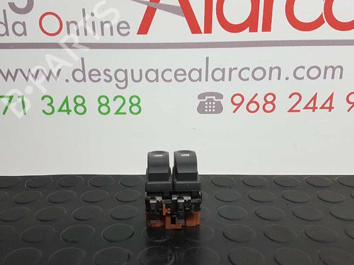 Used Left front window switch Left front window switch RENAULT CLIO III (BR0/1, CR0/1) [2005-2014] 2736565 2736565