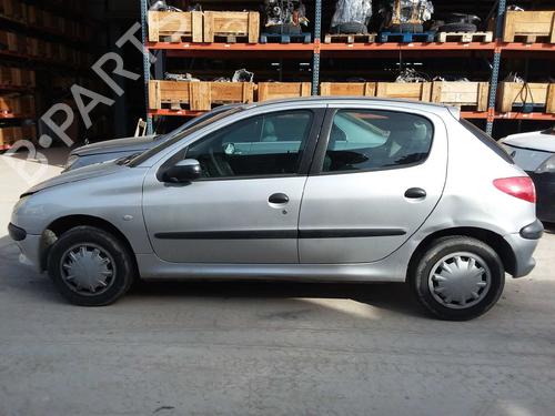 Switch PEUGEOT 206 Hatchback (2A/C) 1.4 HDi eco 70 | BP5542422I30