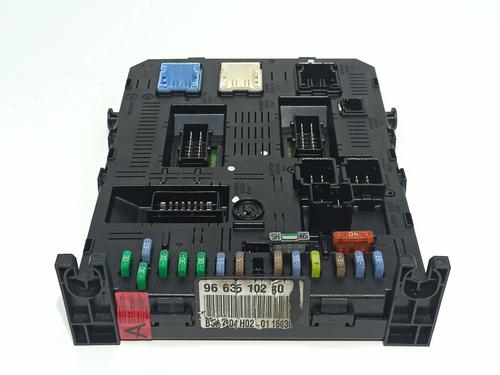 Fuse box CITROËN C5 II (RC_) 2.0 HDi (RCRHRH) | BP12092998E1