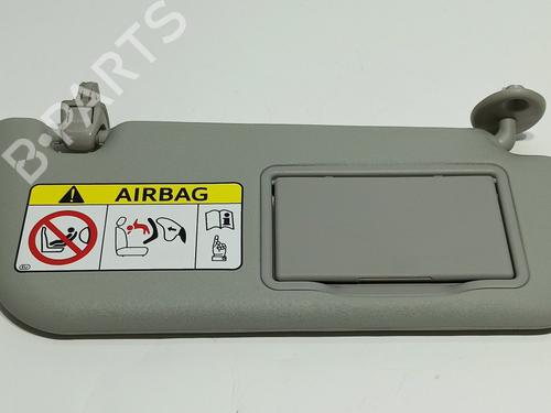 Used Right sun visor TOYOTA YARIS (_P13_) 1.5 (NSP131_) (112 hp) 17861692