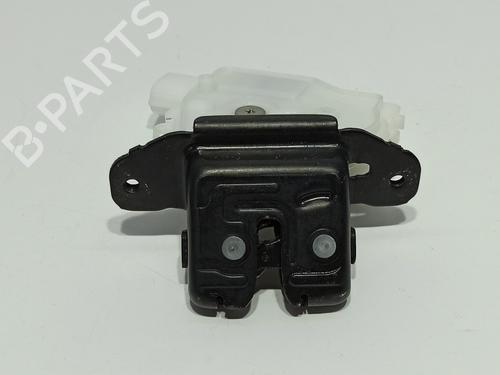 Used Tailgate lock TOYOTA YARIS (_P13_) 1.5 (NSP131_) (112 hp) 18479973