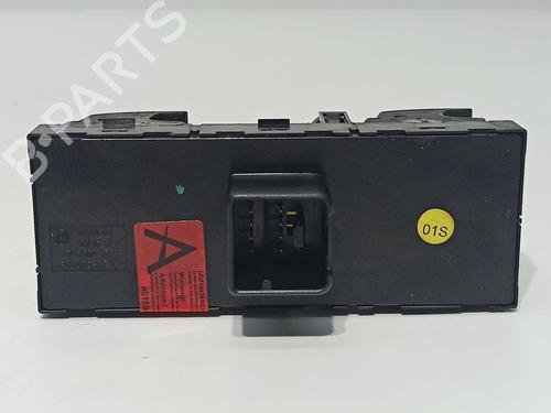 Fensterheberschalter links vorne VW TOUAREG (7LA, 7L6, 7L7) 2.5 R5 TDI | BP12578653I27 